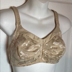Wacoal Beige Floral Lace Bra Size 38D